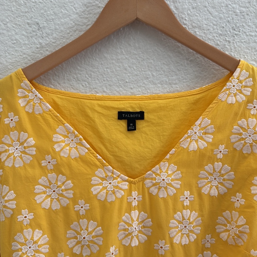 Talbots Yellow White Flutter Sleeve Eyelet Embroidered Floral Blouse Tie Front - Picture 4 of 13